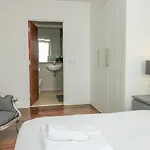 18 Abbey Sands