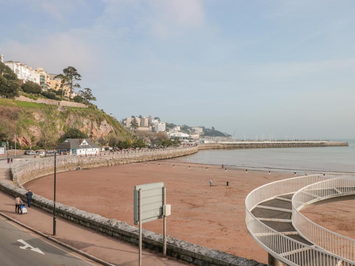 18 Abbey Sands * Torquay
